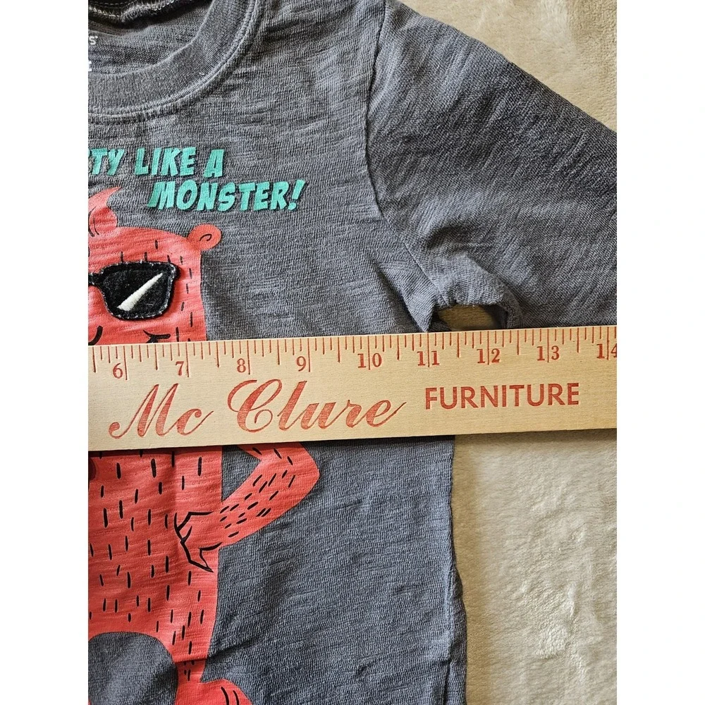Carter's‎ 2T Toddler Long Sleeve Graphic Tee Gray Party Like a Monster